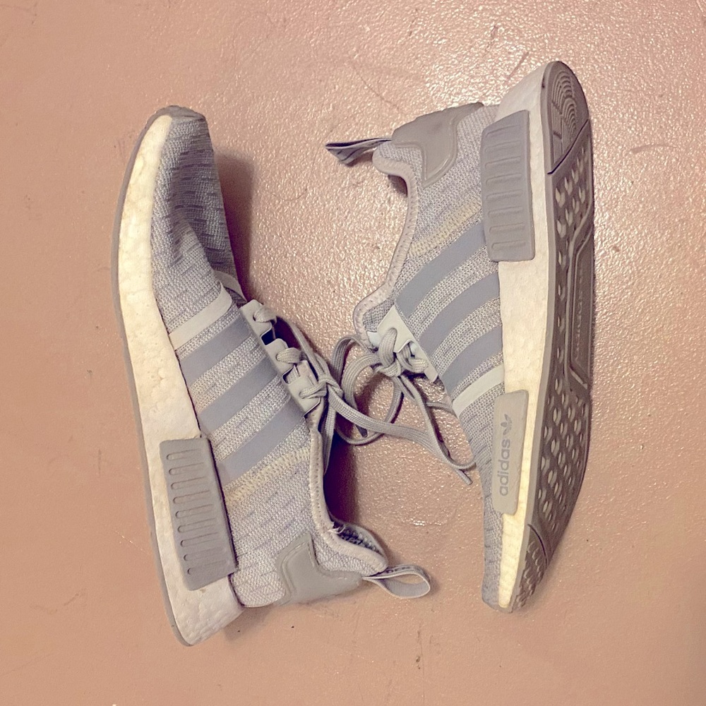 Adidas Tennis Shoes